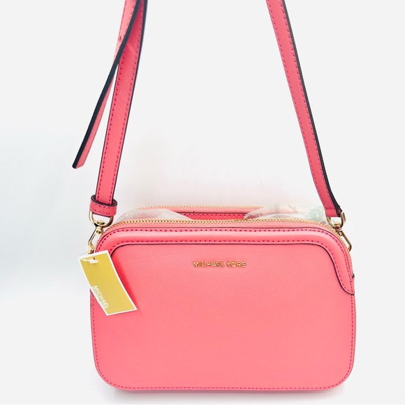 Michael Kors Handbags - MICHAEL KORS Houston Large Crossgrain Leather Crossbody in Tea Rose